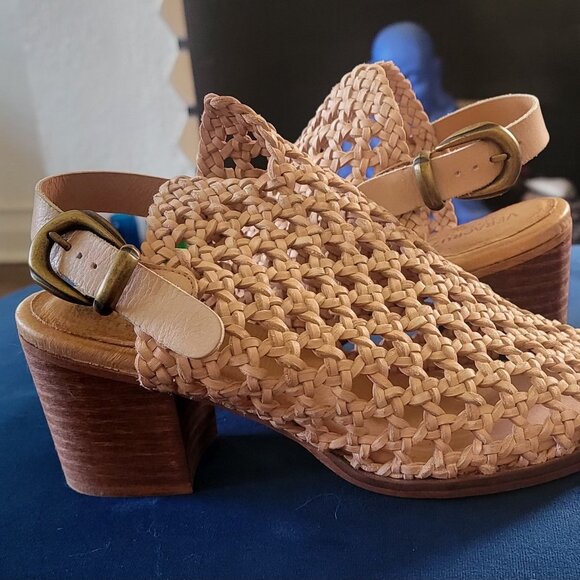 Veracruz Sundance Leather Peep-Toe Slingback Sandal 9.5 US 40 - Picture 2 of 5